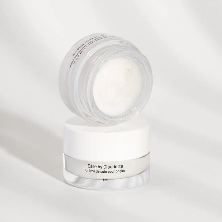 Texture de la Crème de soin pour ongles Care by Claudette, soin à masser sur les ongles pour les nourrir et les renforcer.