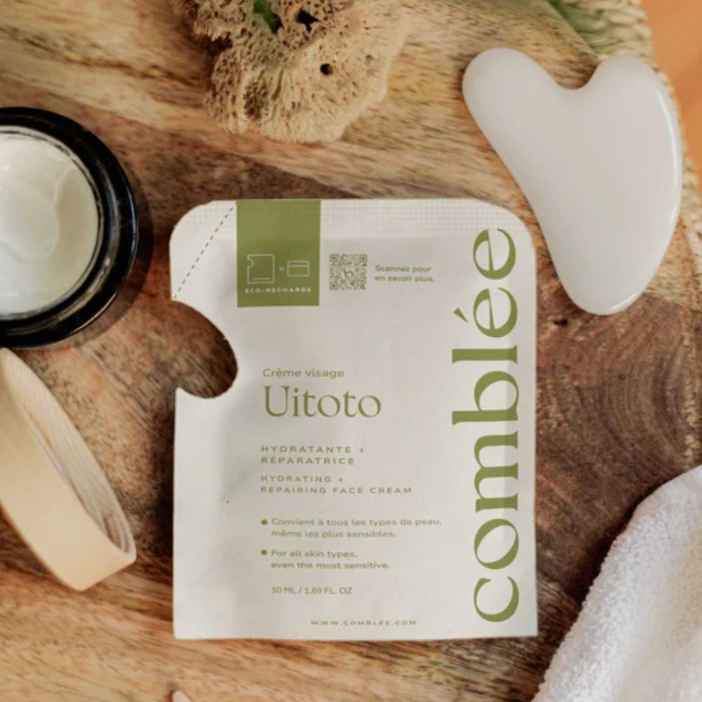 Crème visage Uitoto Comblée avec son étui, soin hydratant et réparateur en pot rechargeable sélectionné par Inura.