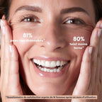 Application de l’huile démaquillante Cleanse Les Huilettes, soin nettoyant pour une peau nette, douce et lumineuse.