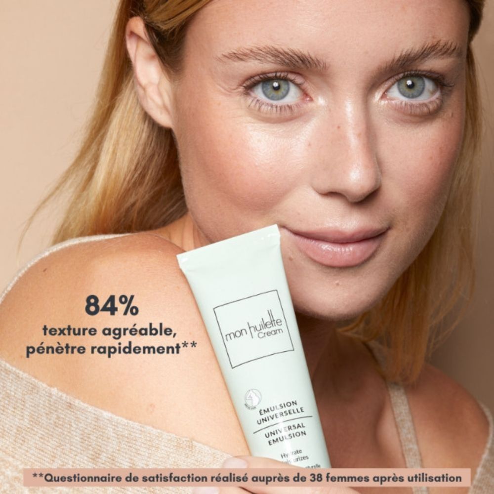 Application de la crème CREAM Les Huilettes, émulsion visage sans parfum pour hydrater et apaiser les peaux sensibles.