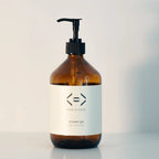 Flacon rechargeable Less is More pour gel douche, bouteille réutilisable pour préparer un gel douche en poudre à diluer.