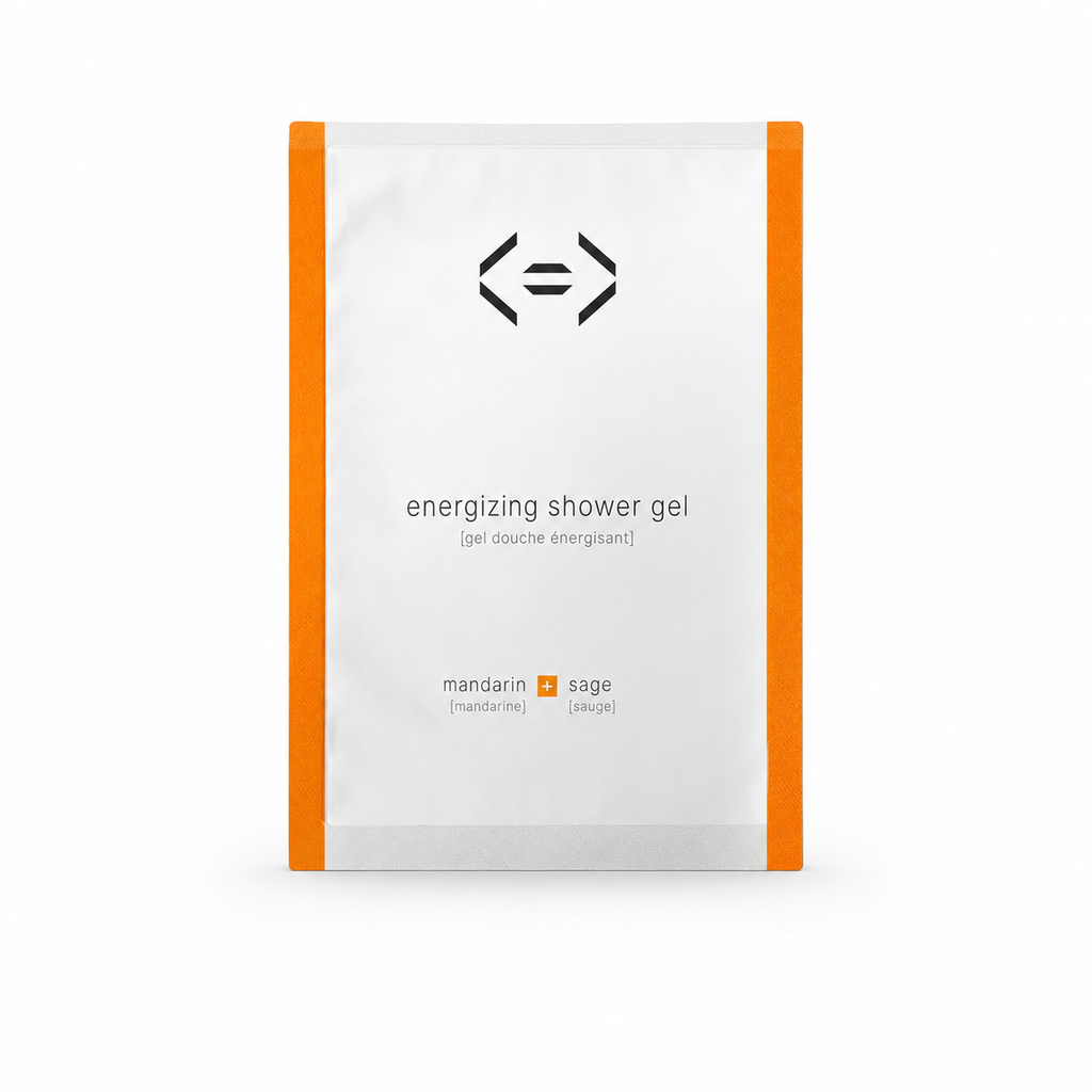 Gel douche énergisant Less is More mandarine et sauge, soin lavant rechargeable à diluer sélectionné par Inura.