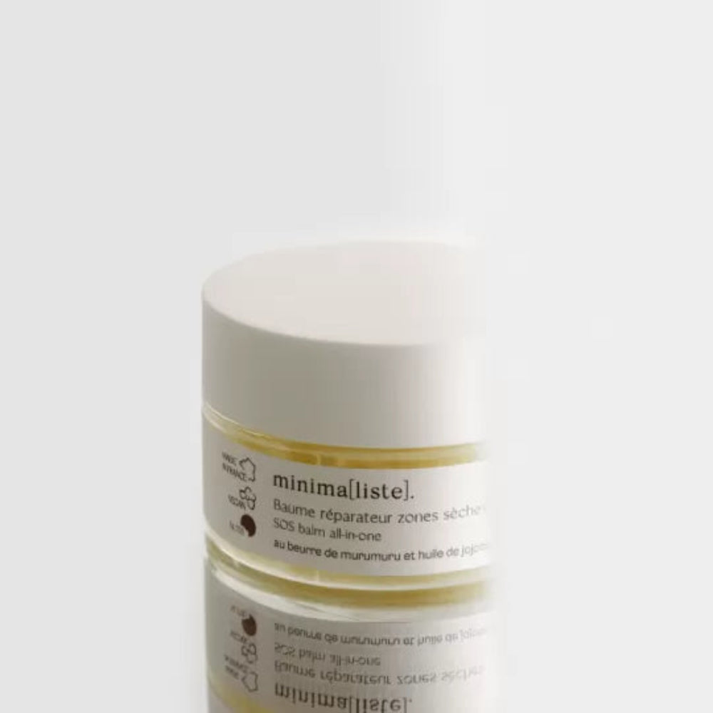 Baume Réparateur Zones Sèches Minimaliste avec huile de jojoba bio et beurre de murumuru bio pour nourrir la peau.