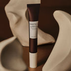 Tube de la crème contour des yeux Probio-Cica Bakuchiol SKIN1004, soin K-Beauty au bakuchiol et à la centella fermentée.