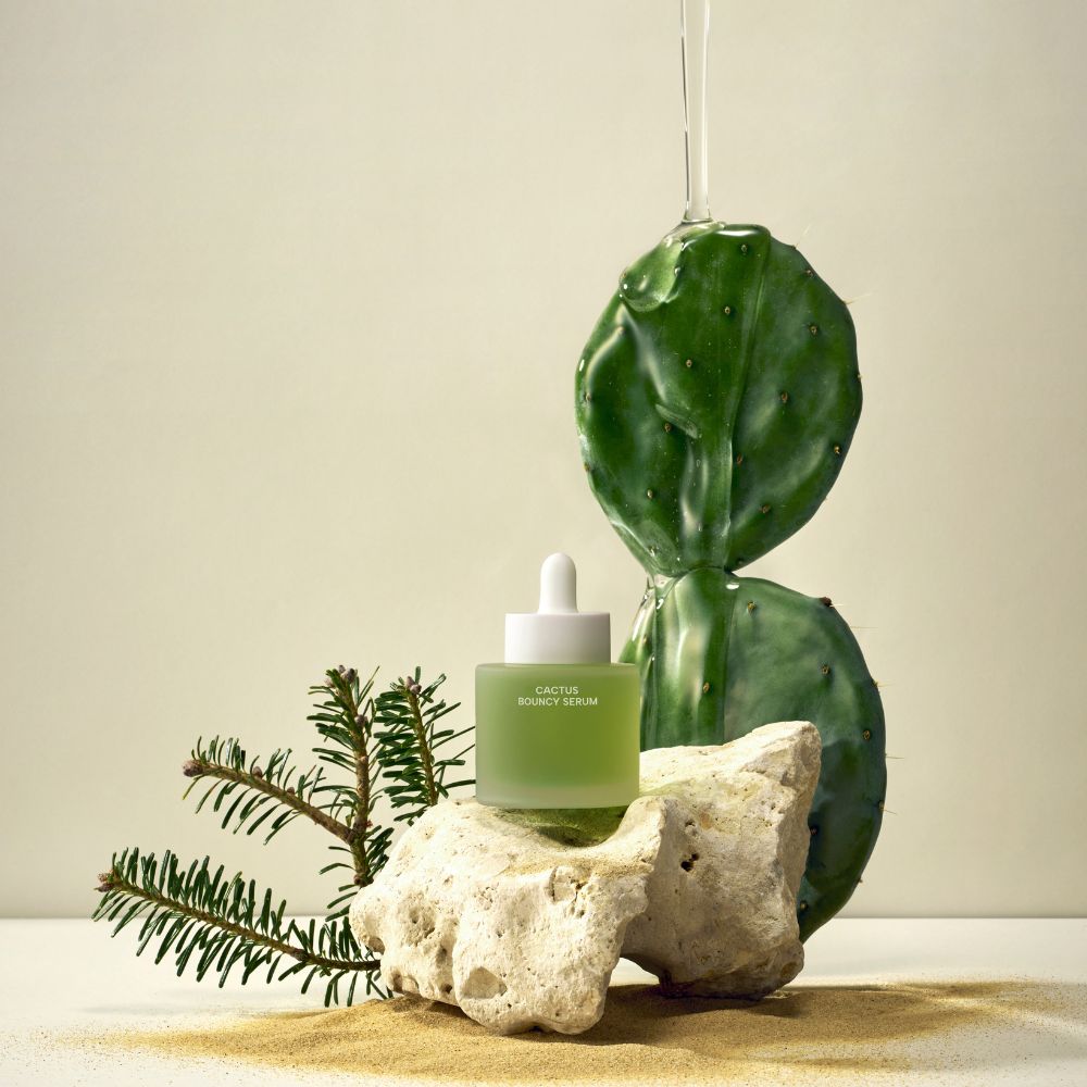 Cactus Bouncy Serum Whamisa, soin visage fermenté au cactus pour une routine hydratante et repulpante.